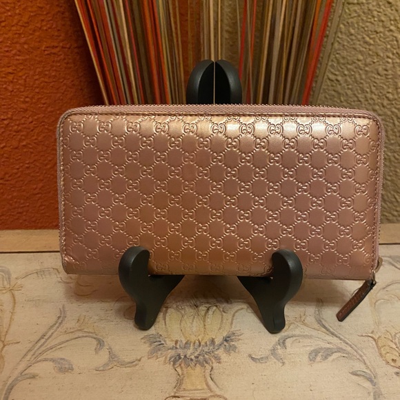 EUC-Gucci Microguccissima zip-around wallet Metallic Dusty Rose Patent Leather - Picture 2 of 15